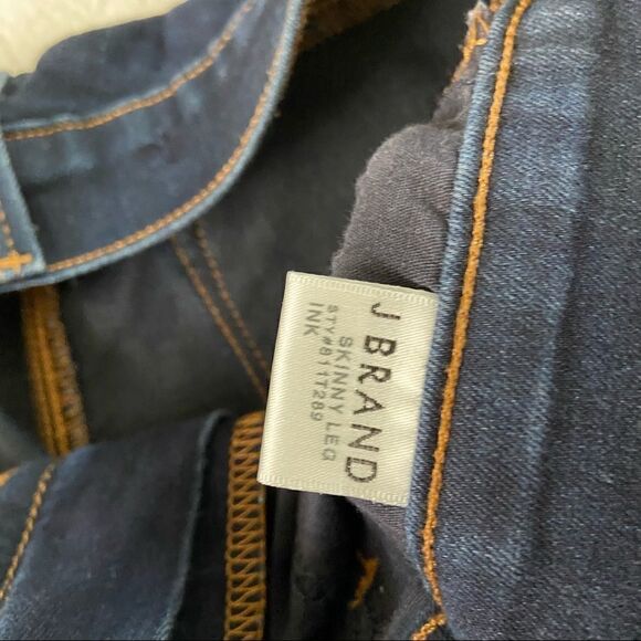 J Brand Skinny Leg Ankle Crop - Picture 6 of 9